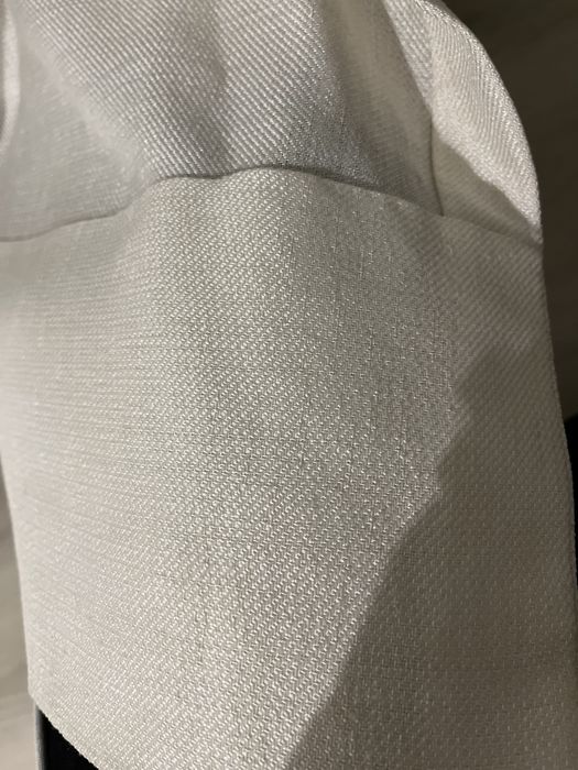 Cortinado em linho cor cru