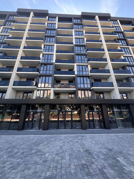 Оренда фасадного приміщення вул. Руська