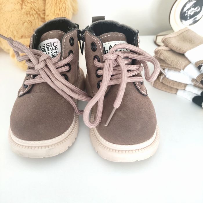 Buty dziecięce jesienno-wiosenne 21 rozmiar