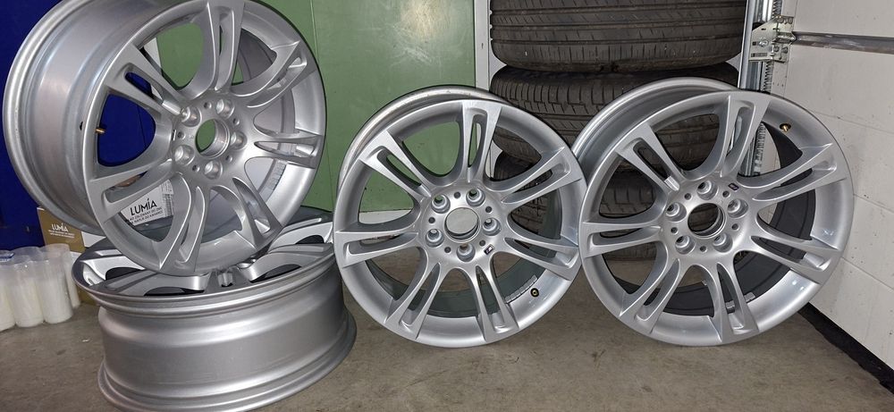 Sprzedam felgi  marki BMW M5 f11 18cali
