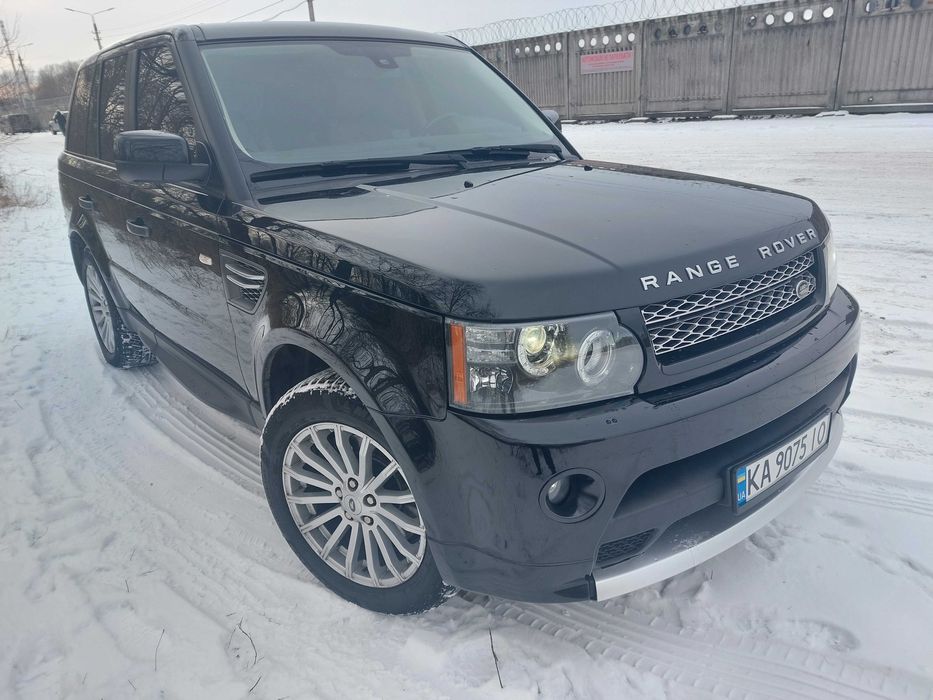 Продаеться гарний Range Rover Sport
