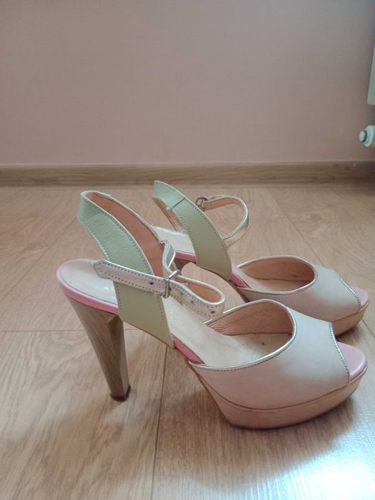 Sandały rozmiar 36