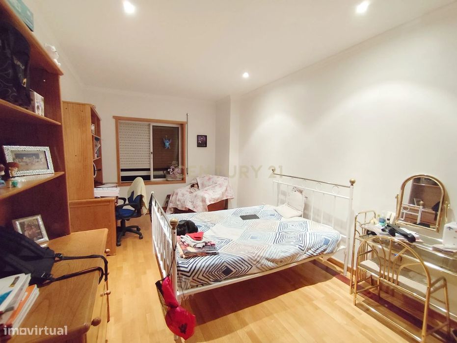 Apartamento T3 em Santa Maria Maior