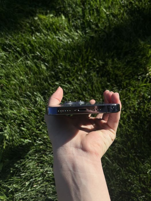 Продам iPhone 14 Pro Max