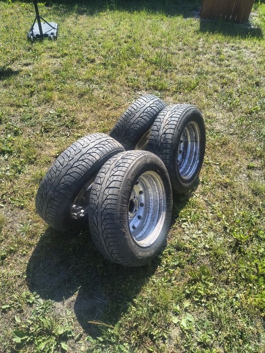 Opony zimowe 175x70 r14