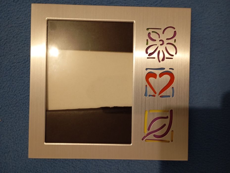 Boneco/moldura/almofada coração