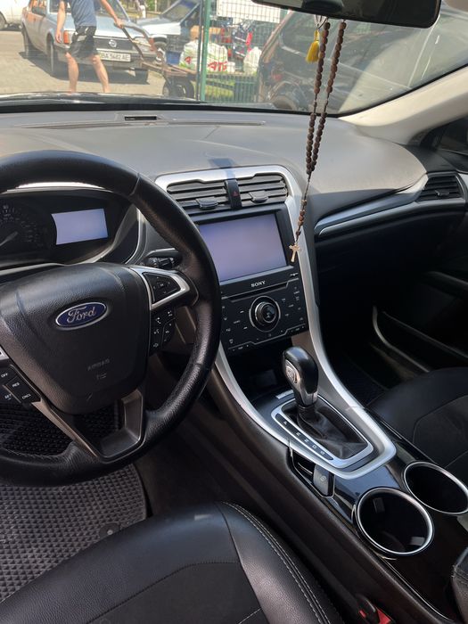 Продам  Ford Fusion
