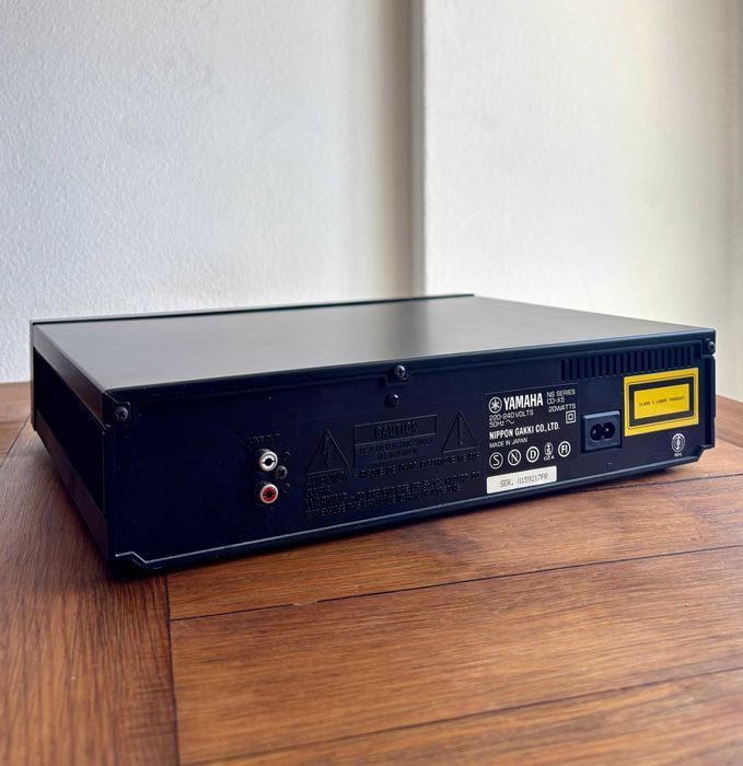 Leitor CDs Yamaha CD-X5