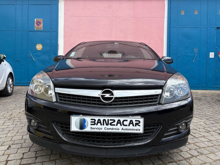 Opel Astra GTC 1.3 CDTI
