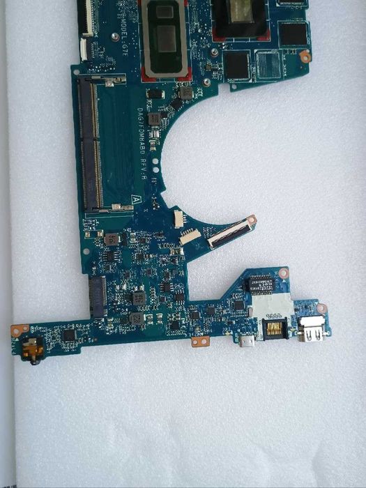 HP 15-CW / gtx 1050 / i7-1035g7 / материнська плата