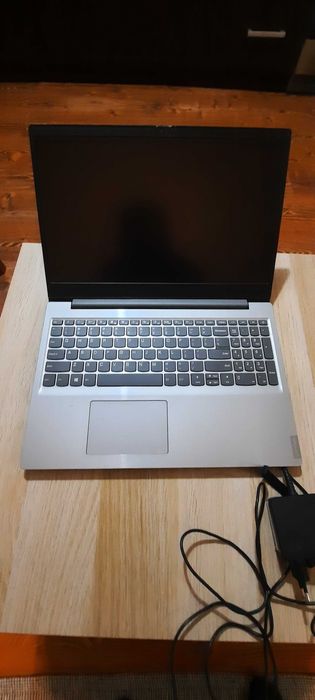 Laptop lenovo s145 15 cali