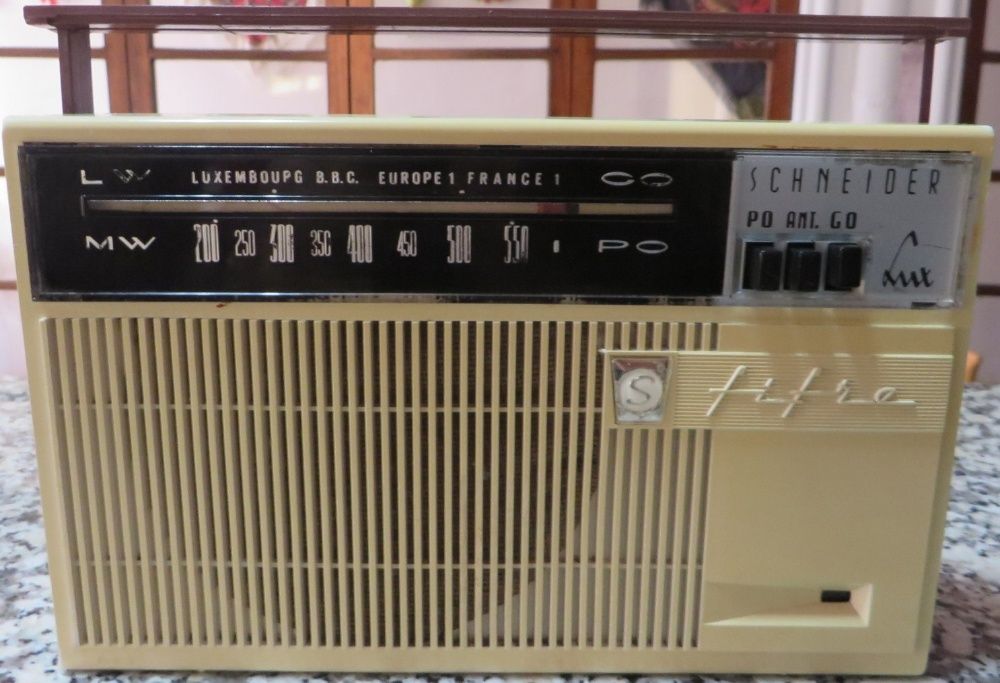 Radio portátil SCHEIDER