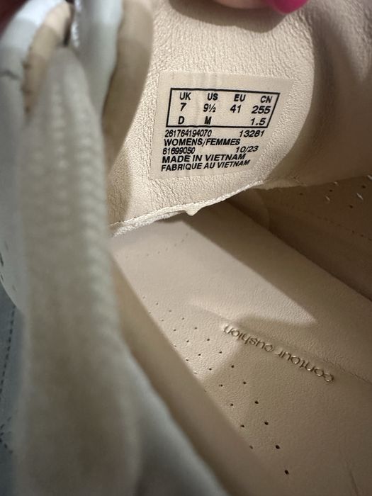 Buty damskie ze skóry  Clarks