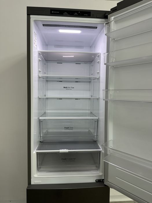 Холодильник Lg GBP62DSNCC 384л 2м / бу техніка з німеччини