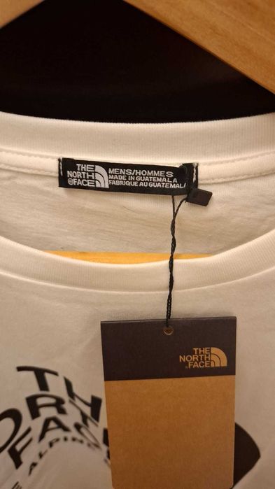 T-shirt North Face tshirt nova