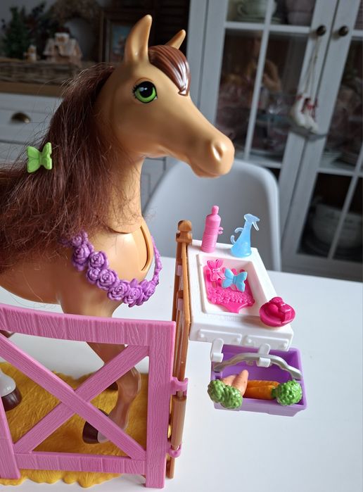 Барбі Barbie набір конюшня догляд за кіньми Mattel