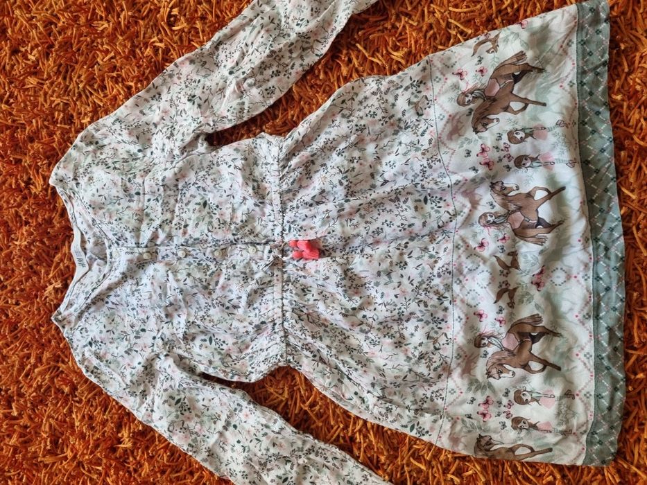OFERTA PORTES - Vestido Menina e Cavalos H&M (7-8Anos)