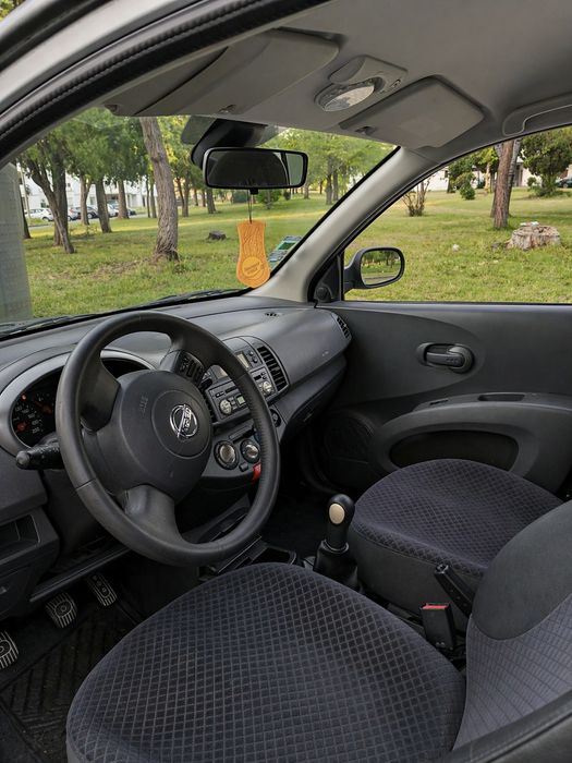 Nissan Micra AC carregado 2004