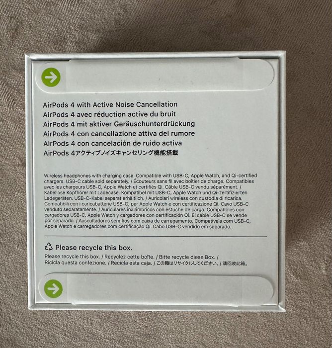 AirPods 4 z aktywną redukcją hałasu