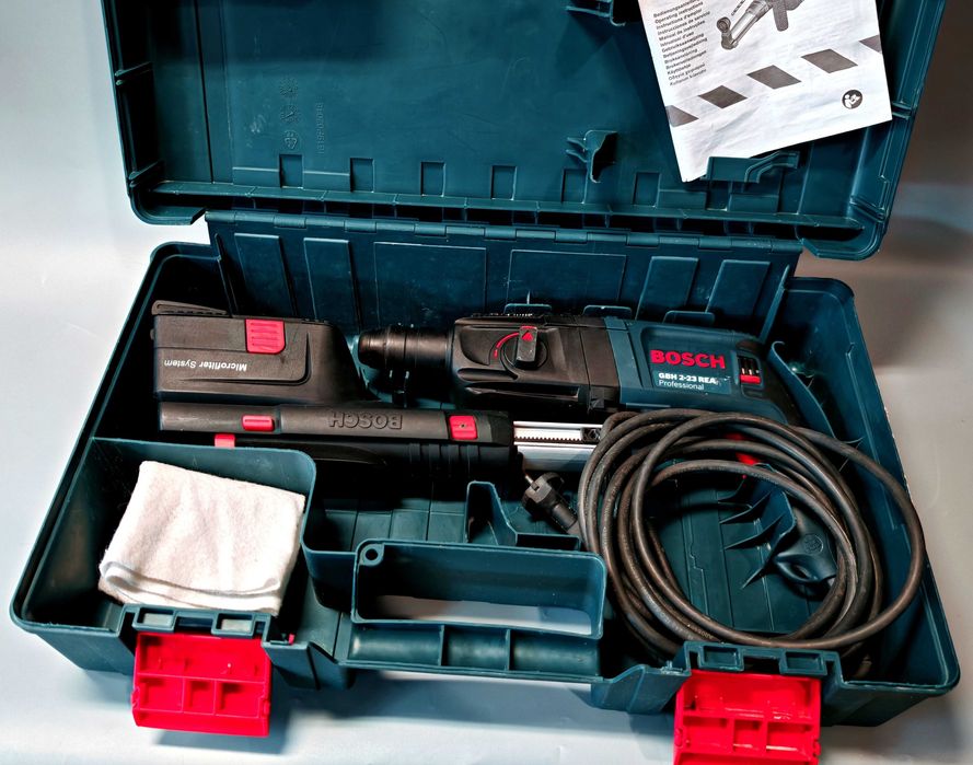 Młotowiertarka Bosch GBH 2-23 REA + moduł odsysający Kufer jak Nowa !