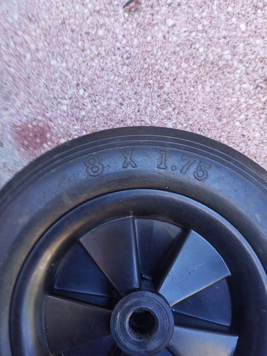 Rodas para carrinhos de mão