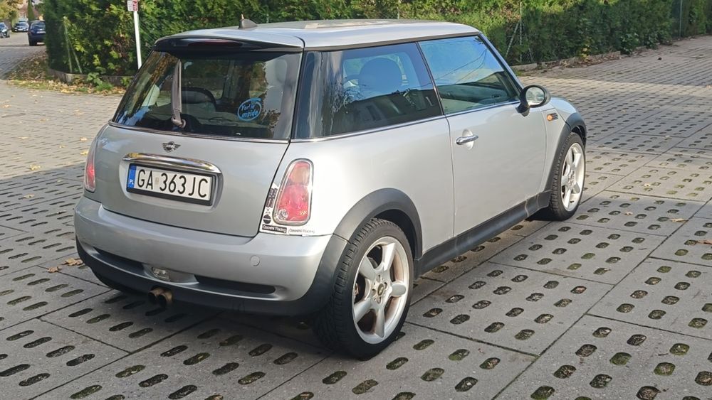Mini Cooper One 1.4 TD 75km
