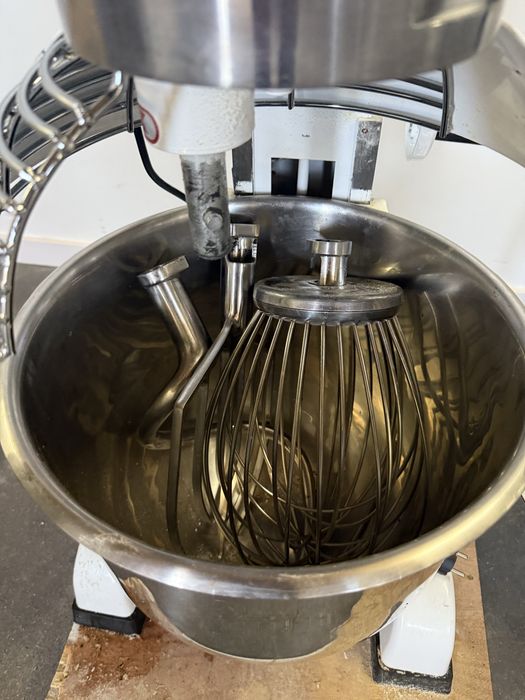 Batedeira Planetaria 30 litros