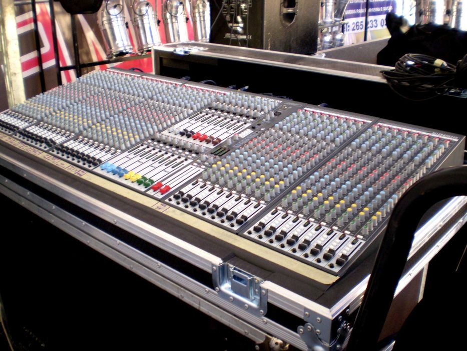 Mesa Mistura Allen&Heath GL2800M 40.16.2  Melhor oferta