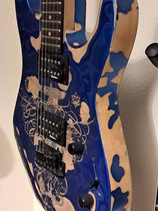 Guitarra elétrica jackson dinky customizada