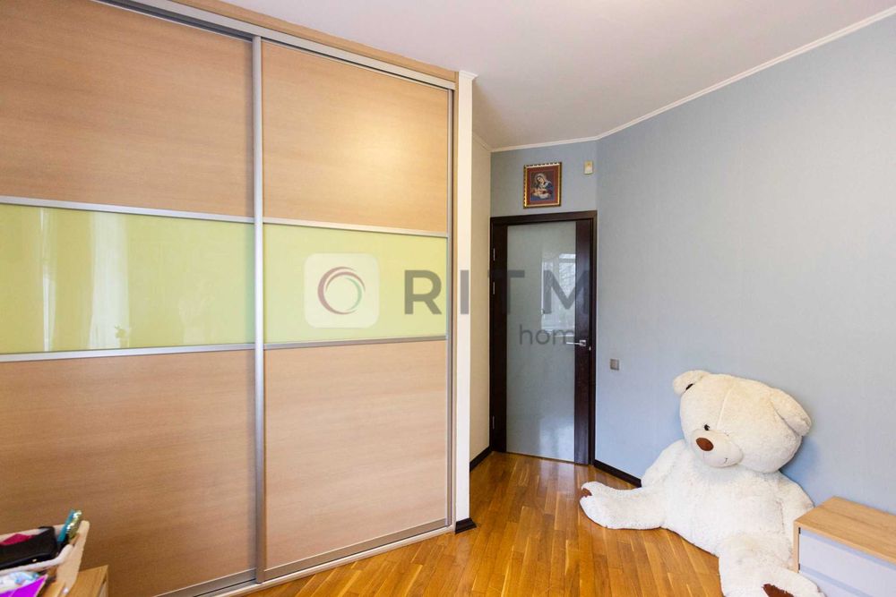 Продаж 3 кім. квартира з ремонтом Личаківський район.