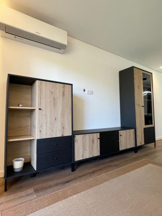 Pack sala de estar Carvalho e Preto mate 
Elemento bar: L80 x P40 x A