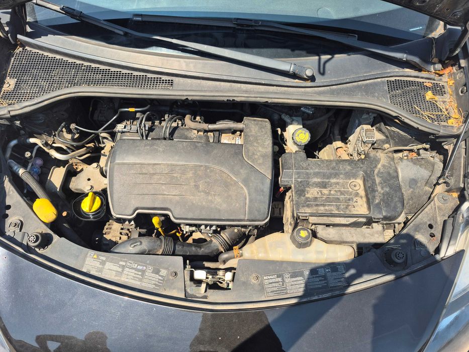 samochód RENAULT CLIO 1.2 2011