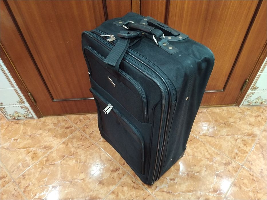 Mala malas de porão até 23 kg viagem casa quarto apartamento carro.