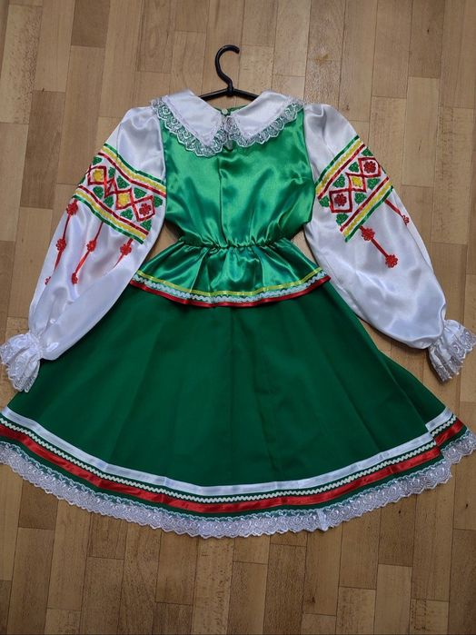 Костюм для девочки 8-10 лет