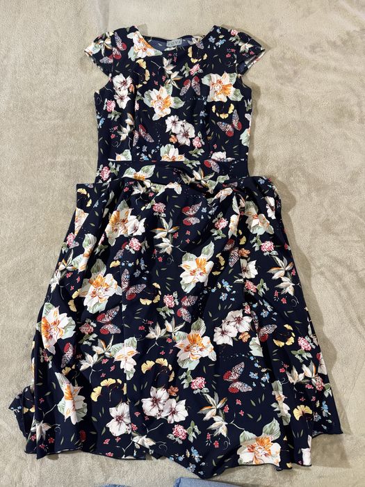 Жіноча сукня Vovk