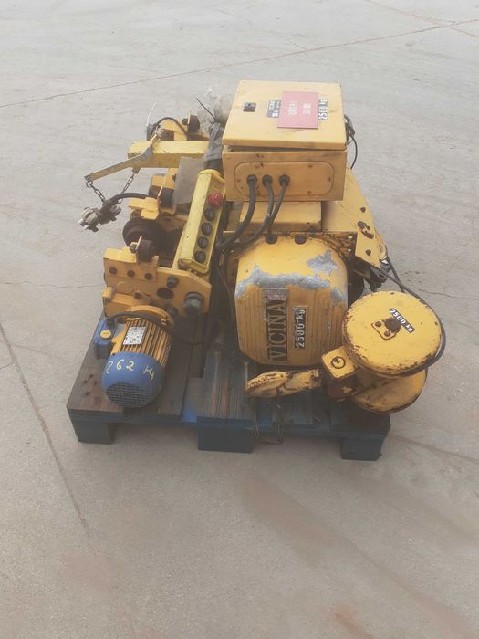 Guincho VICINAY de 2,5 ton #856