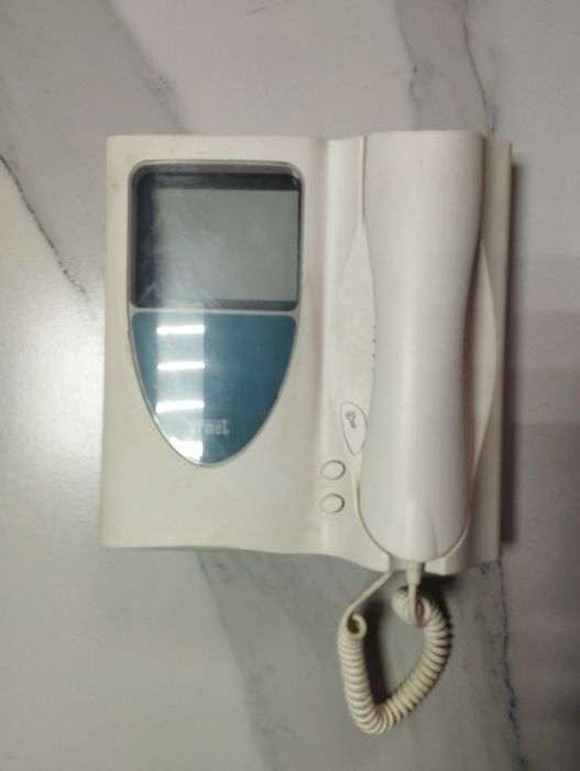 Домофон commax urmet