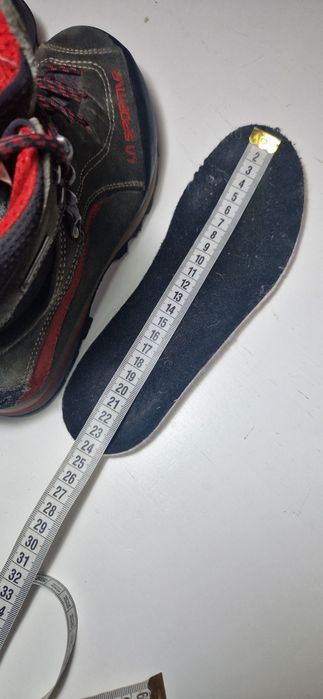 La Sportiva  37.    .