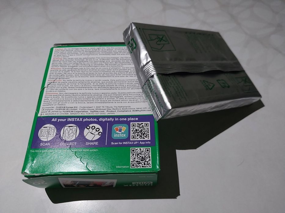 Картриджі Instax Wide для фото