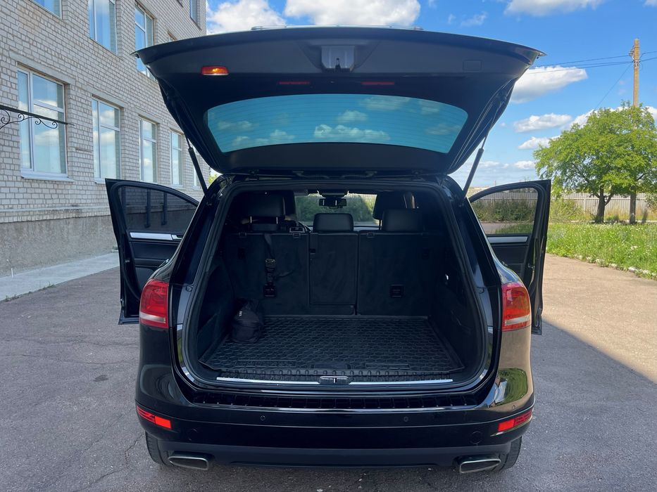 Volkswageg Touareg облужений, замінені цепи