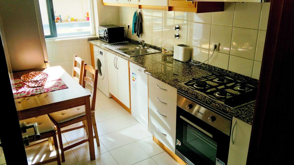 T0 com Garagem e Arrecadação – Urbanização Moinho do Guizo (Amadora)