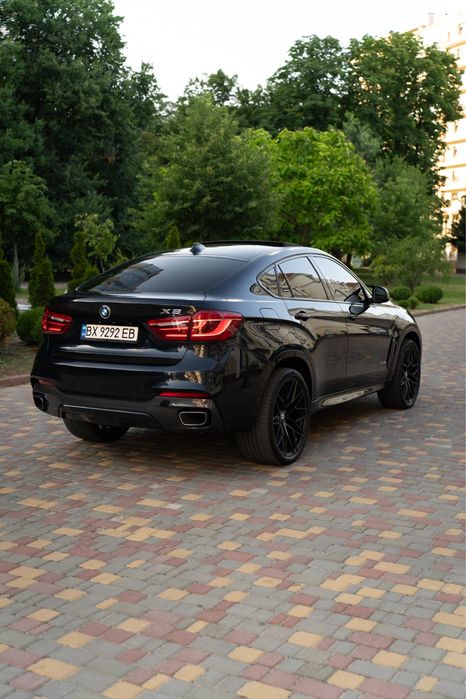 BMW X6 M-paker максимальная комплектации