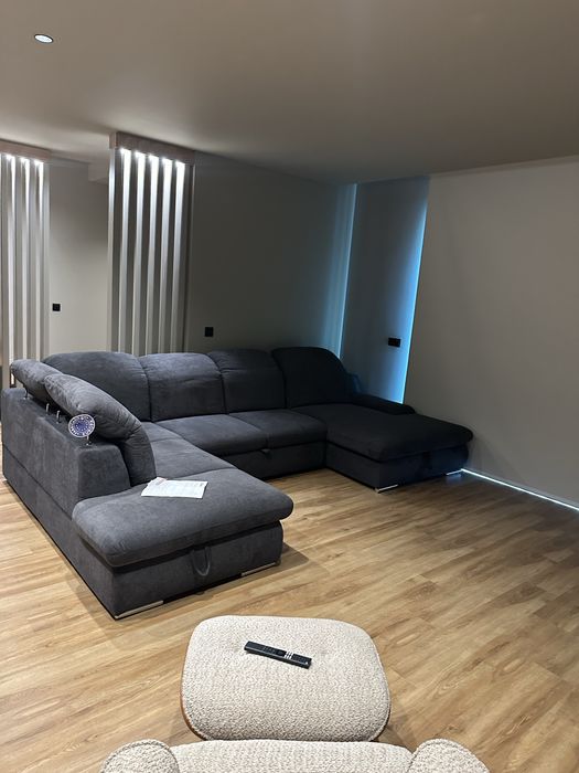 Sofá NOVO a estrear 352x212cm (modular, com espaço para arrumos)
