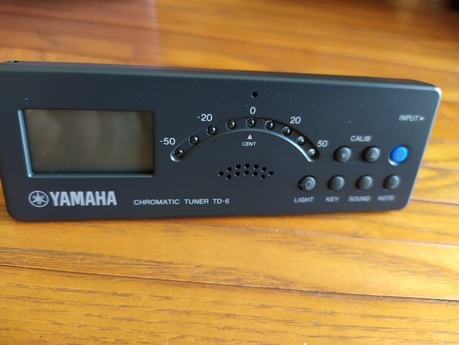 Afinador Cromático Yamaha, TD-6BK Novo