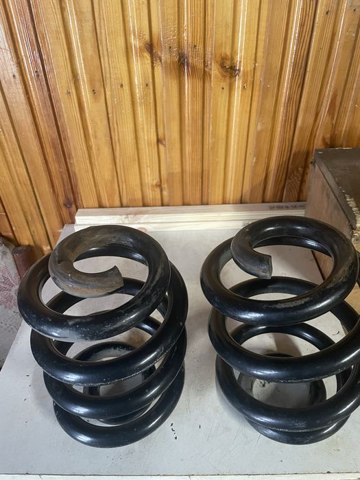 Задні пружини на Т 5
