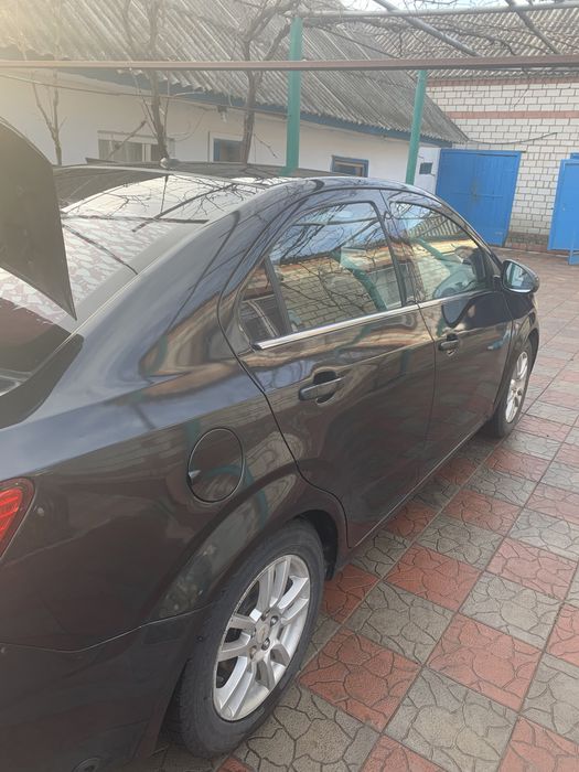 Chevrolet Aveo T300 (2013) — Максимальна комплектація, 1.6 F16D4