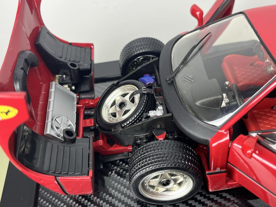 Ferrari F40 Hot wheels Elite 1:18: 10 000 грн. - Машинки Харьков