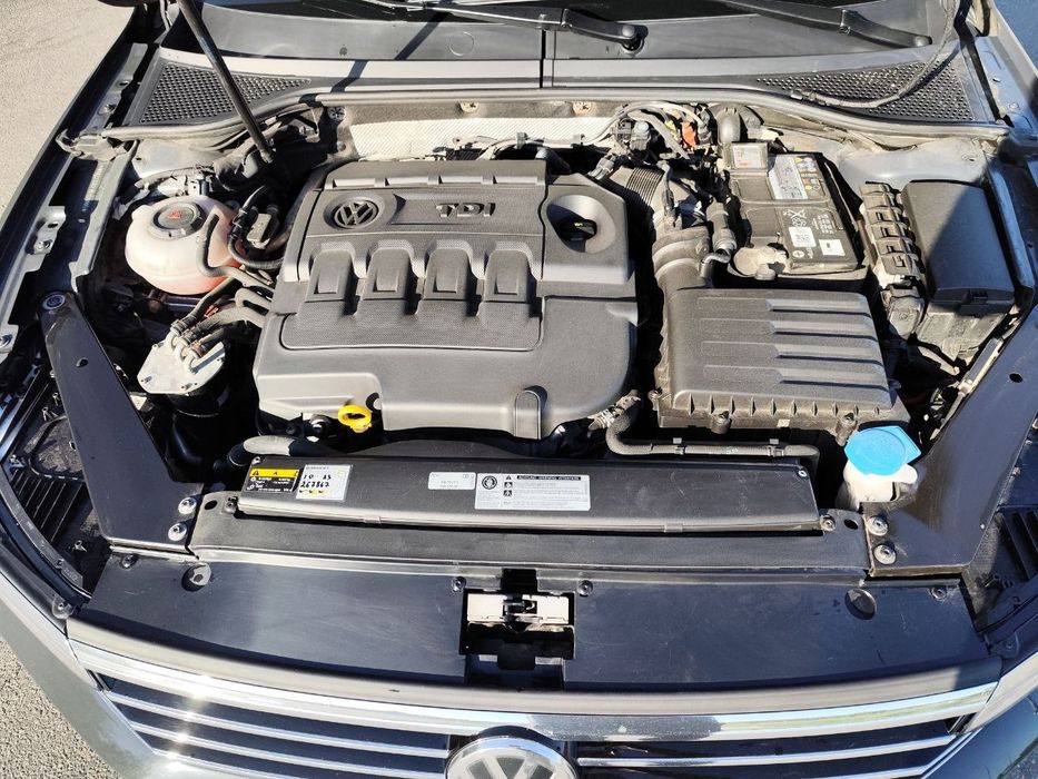 Volkswagen Passat 2017 VIN WVWZZZ3CZJE124865 фото оголошення 13 з 21