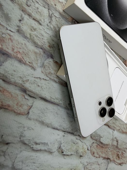 Iphone 15 Pro Max 512Gb neverlock White Titanium 880$