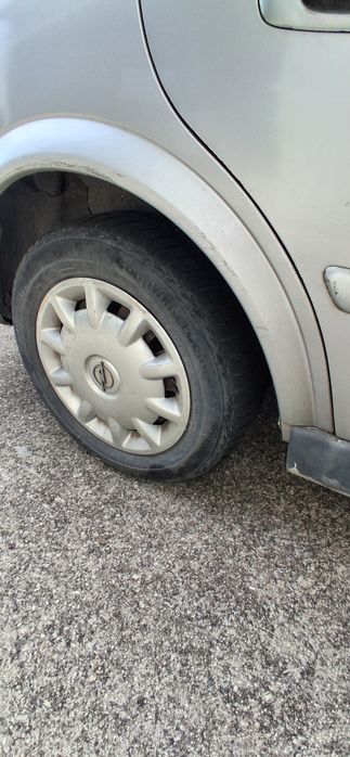 Astra caravan para peças
